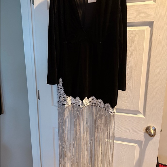 Loragal Dresses & Skirts - Elegant Black and Silver Maxi Dress